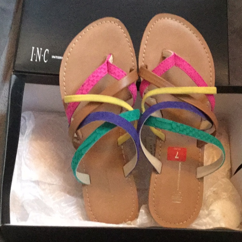 INC multicolor GILLIANPNK strappy flat sandals.